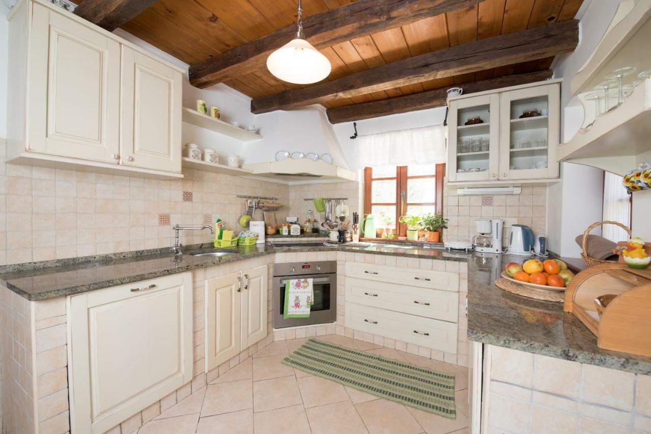Guest House Rabenseifner - Opatija Jurdani المظهر الخارجي الصورة